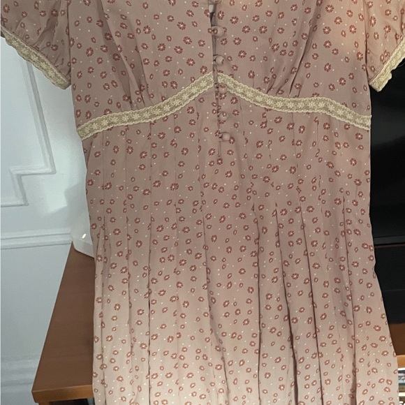 Beautiful cottagecore midi - Picture 5 of 7